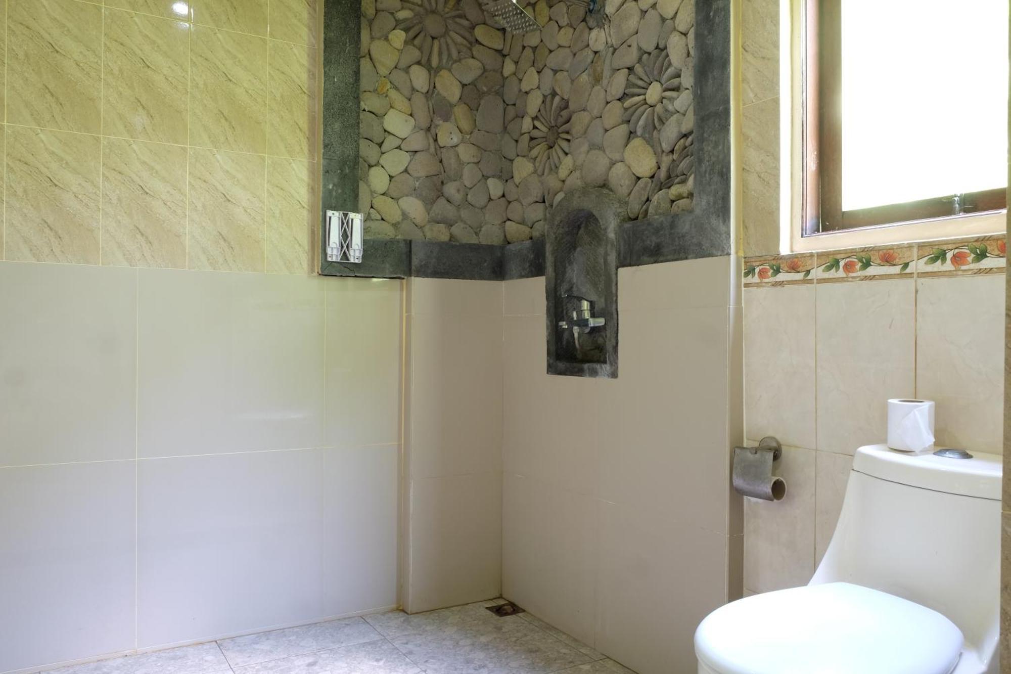 Suastika Guest House Ubud Esterno foto